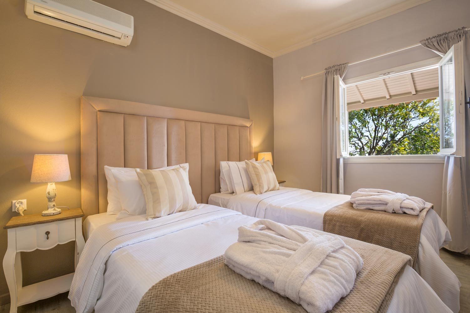 chryssa-villa-paxos-routsis-11