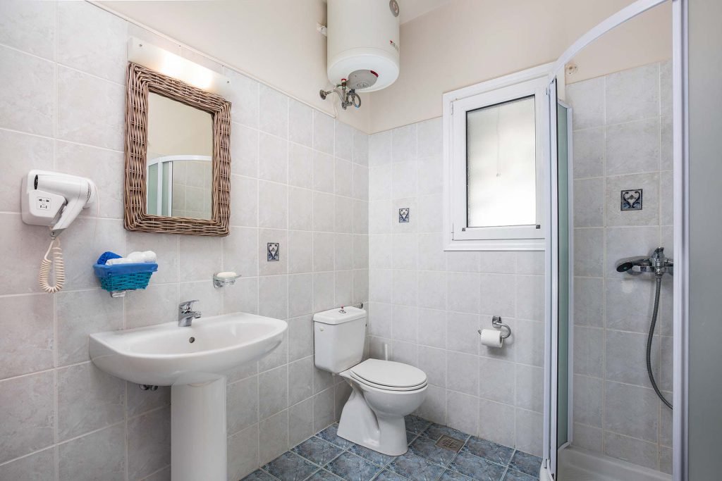 Danai-Villa-Paxos-bathroom-01