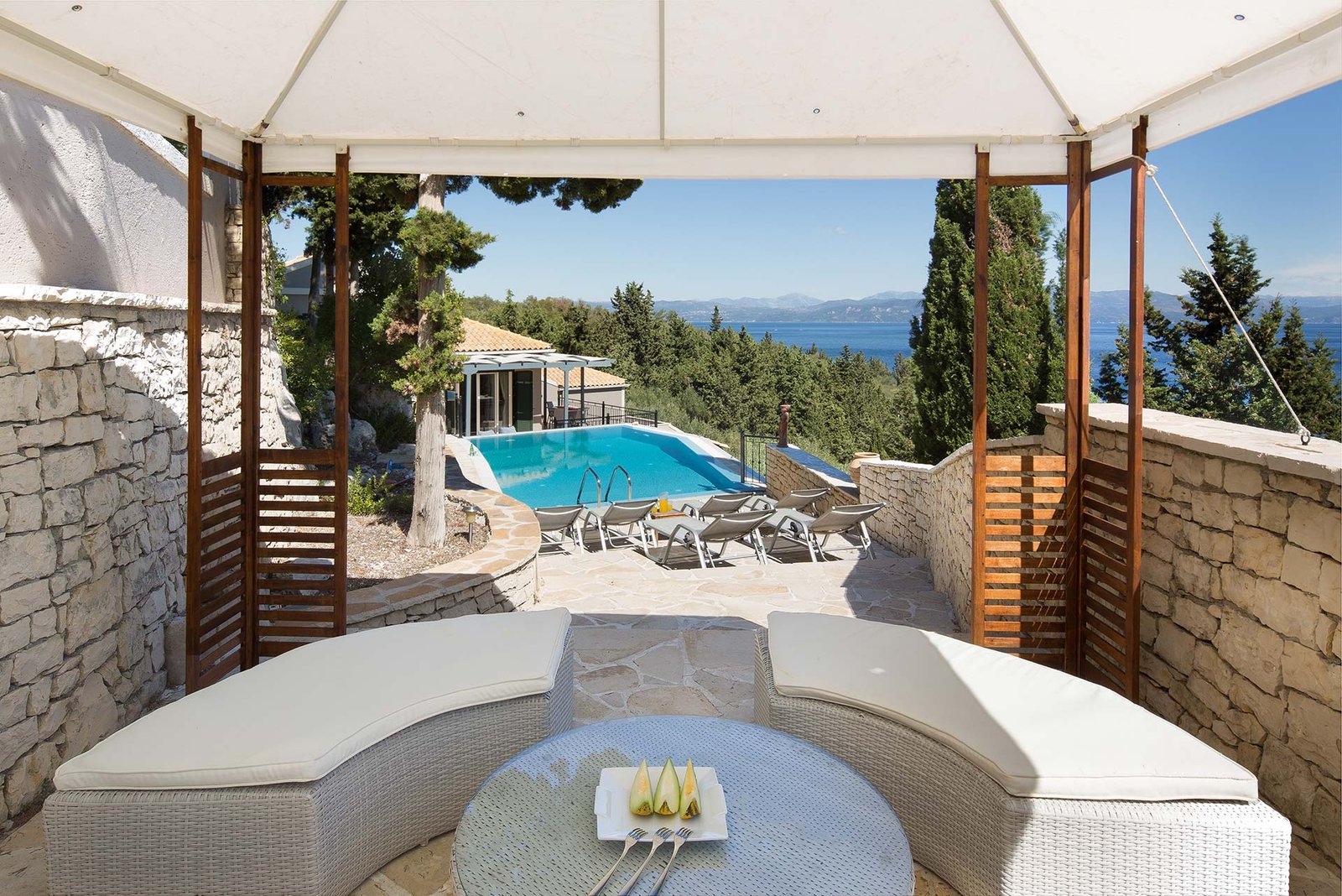 danai-villa-paxos-outdoor-space-02