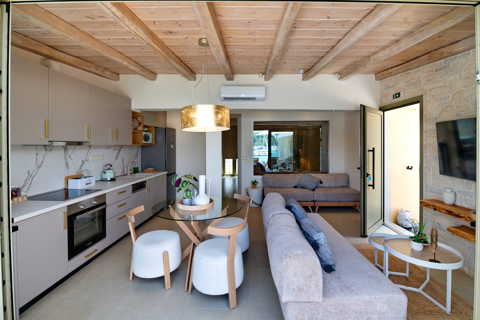 tasos-luxury-studio-paxos-routsis-holidays-8