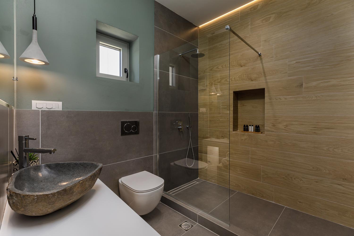 armonia-ii-villa-paxos-bathroom-02