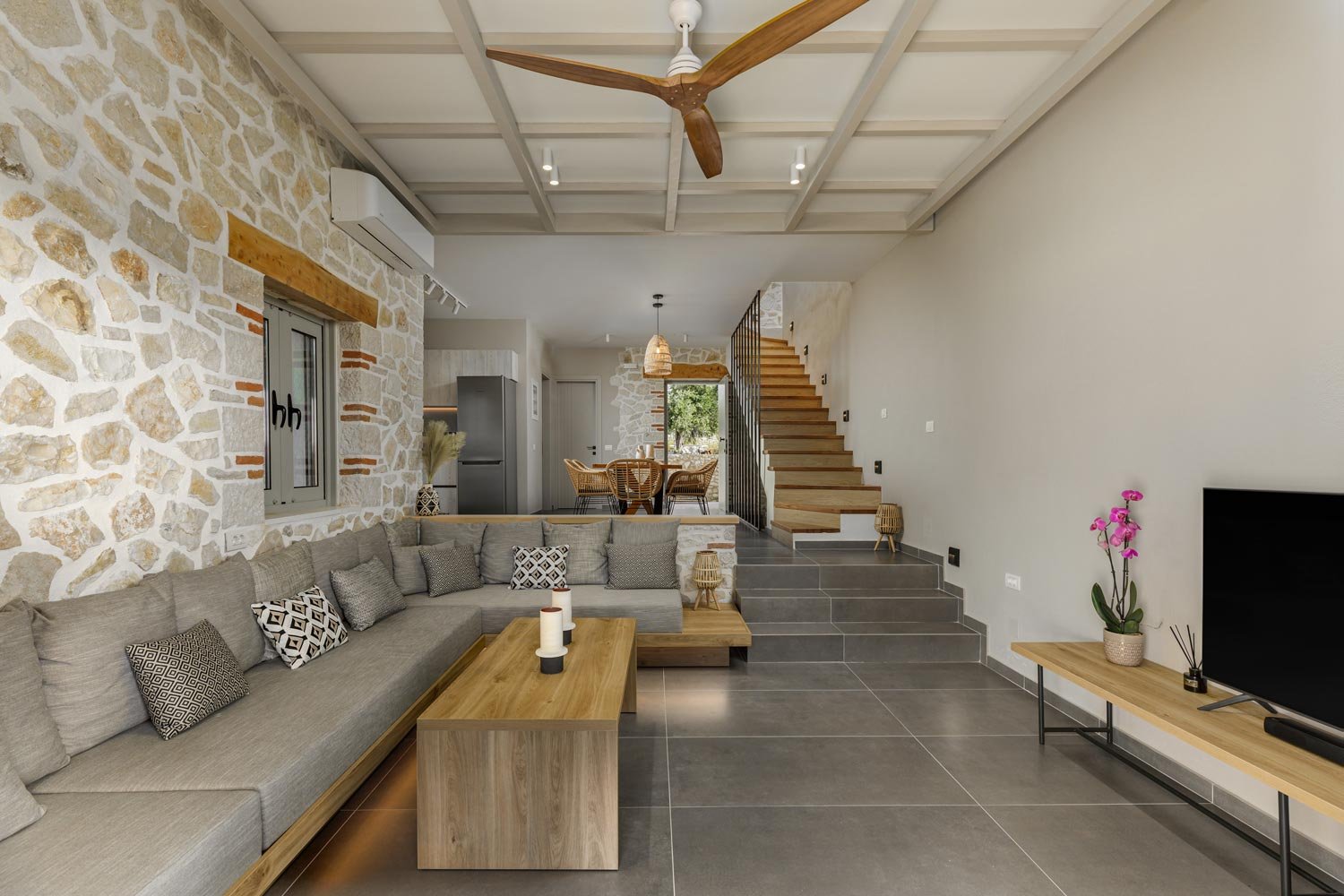 armonia-ii-villa-paxos-livingroom-01