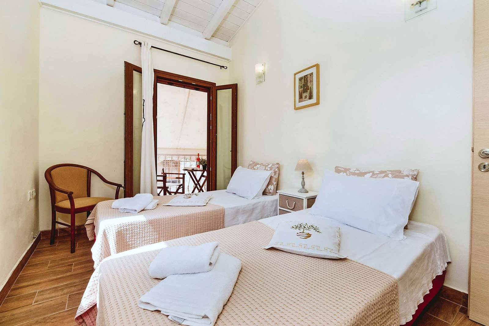 athinas-apartment-paxos-6