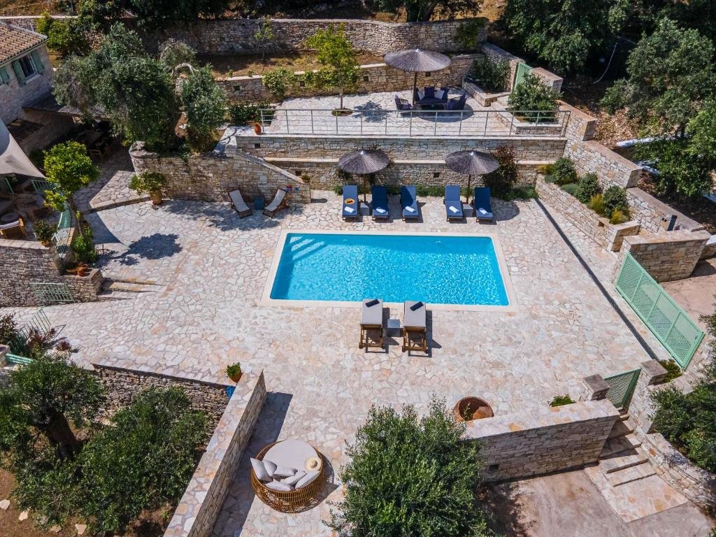 aurora-villa-paxos-pool-08