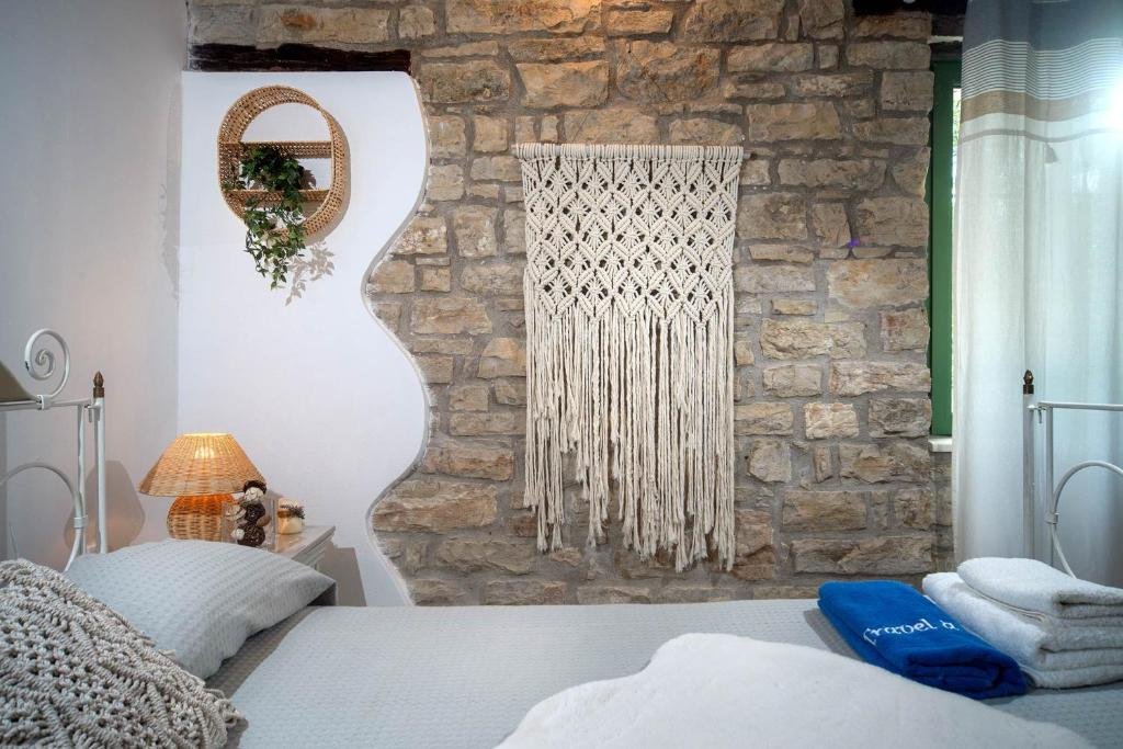 country-house-villa-paxos-bedroom-04