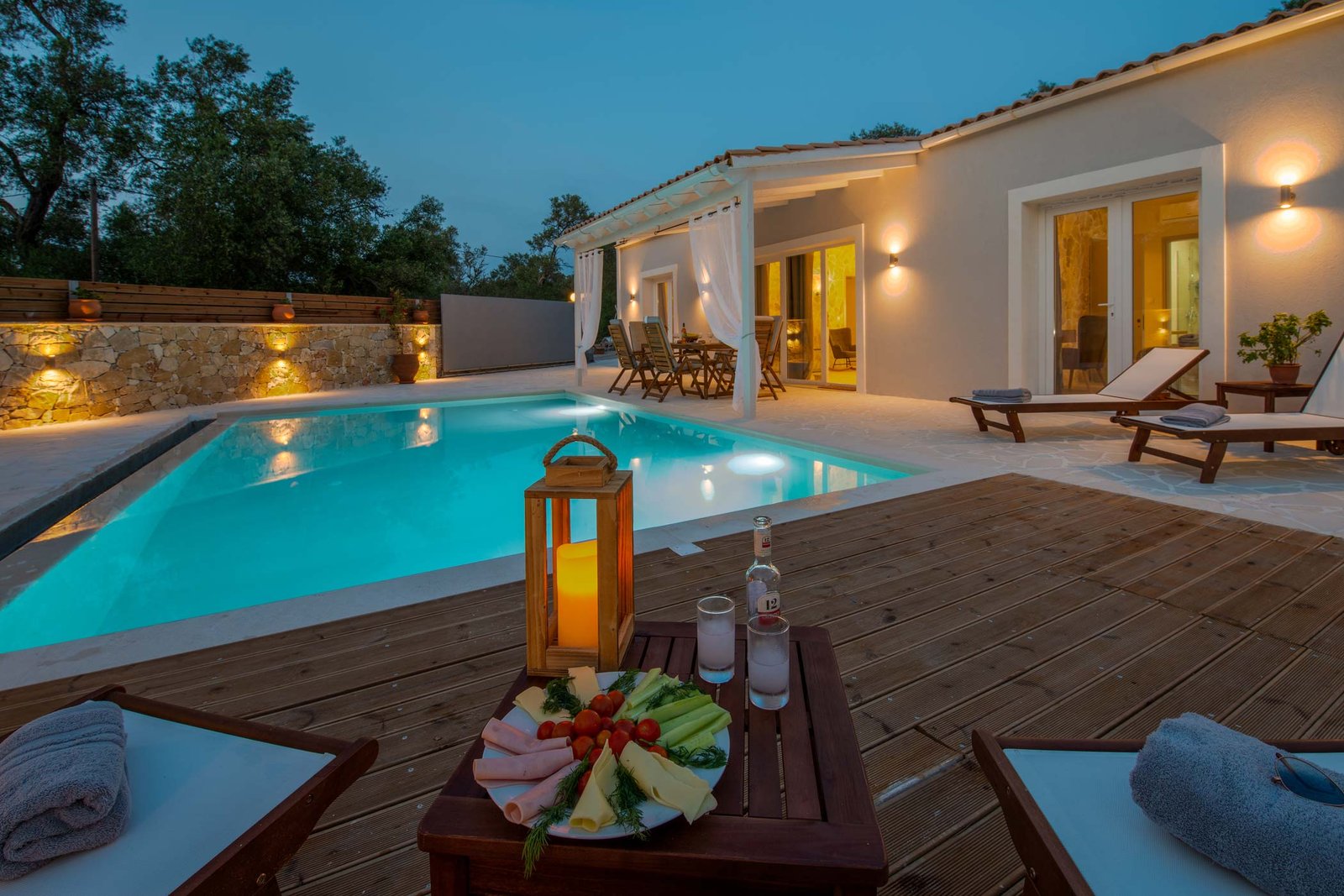 irida-villa-paxos-pool-05