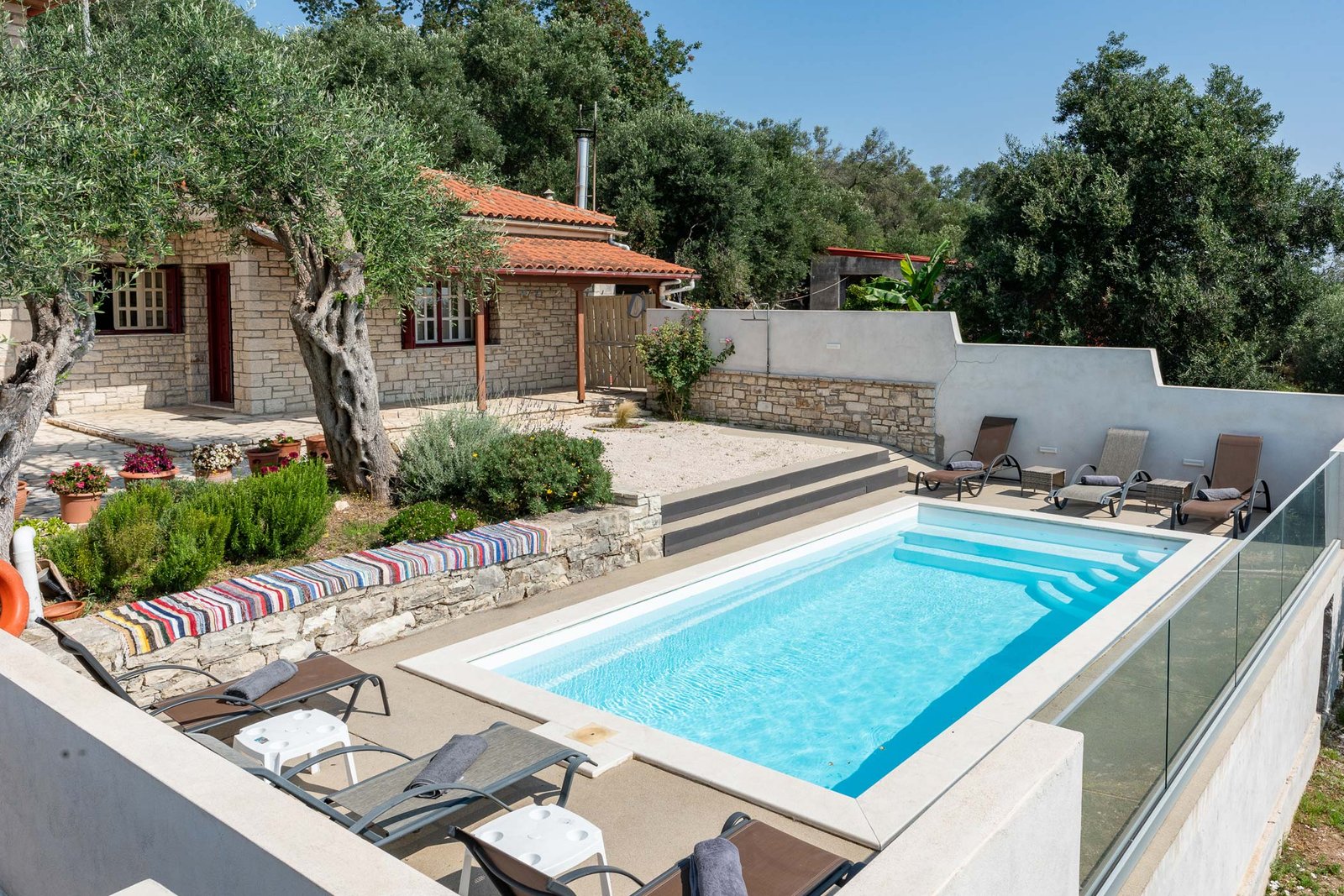 romanatika-villa-paxos-pool-05