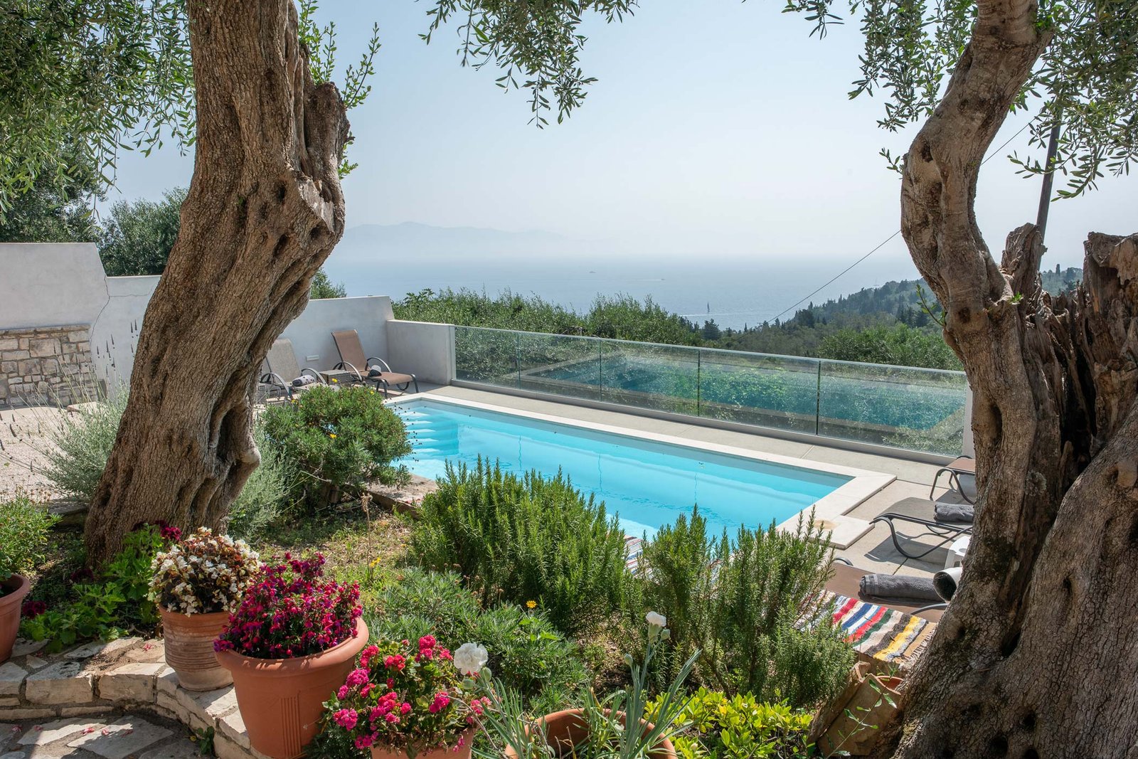 romanatika-villa-paxos-pool-06