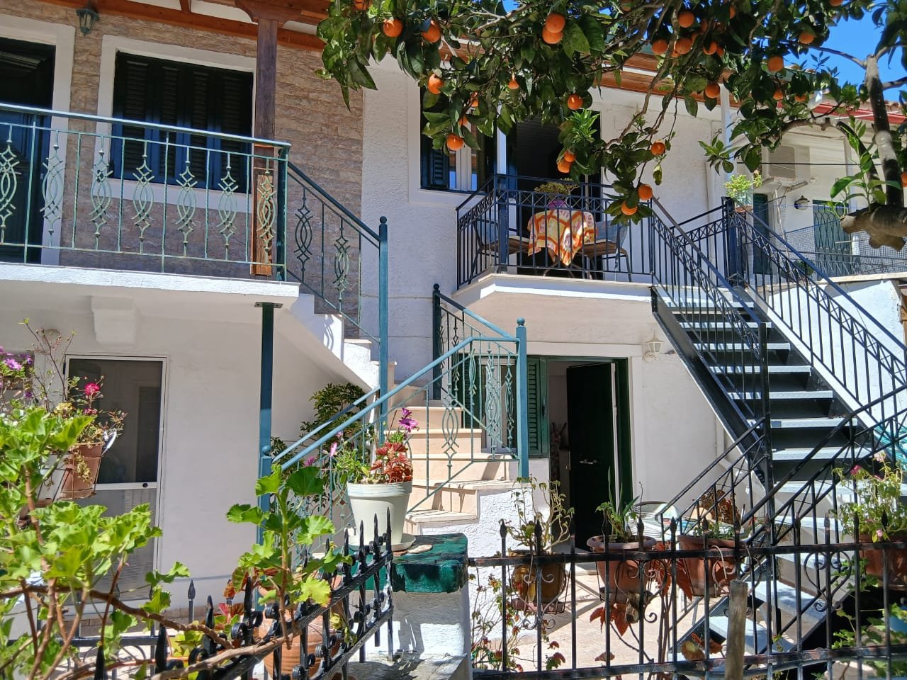 sofia-upper-apartment-21