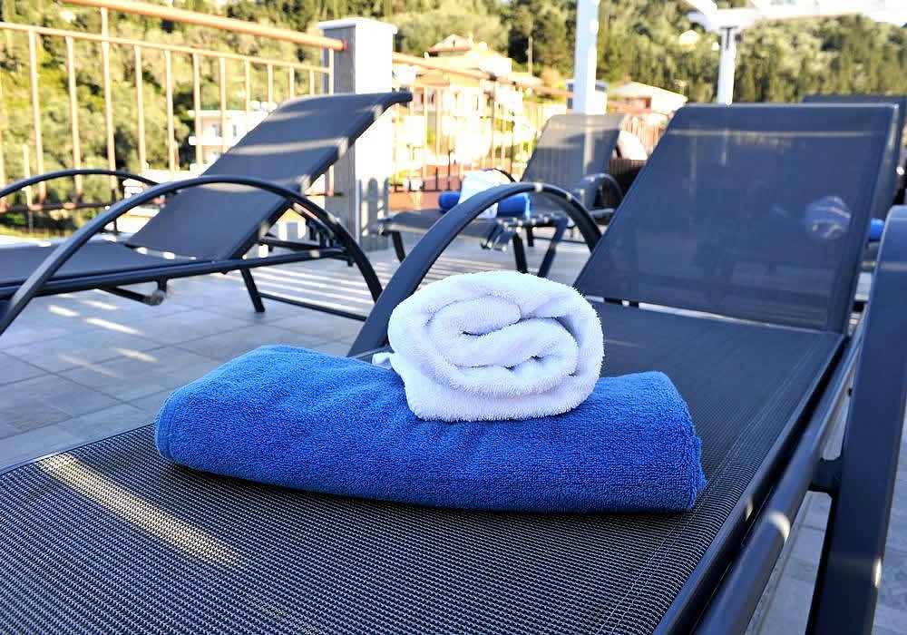 ilios-guest-rooms-paxos-11