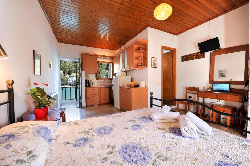 studios-lina-paxos-10