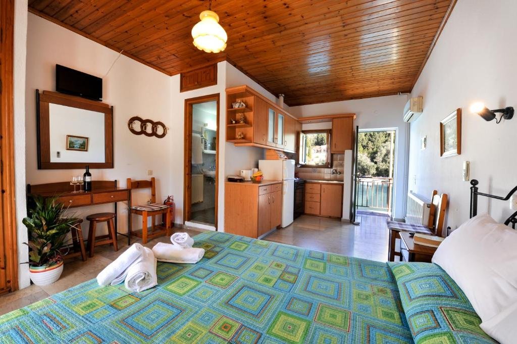 studios-lina-paxos-7