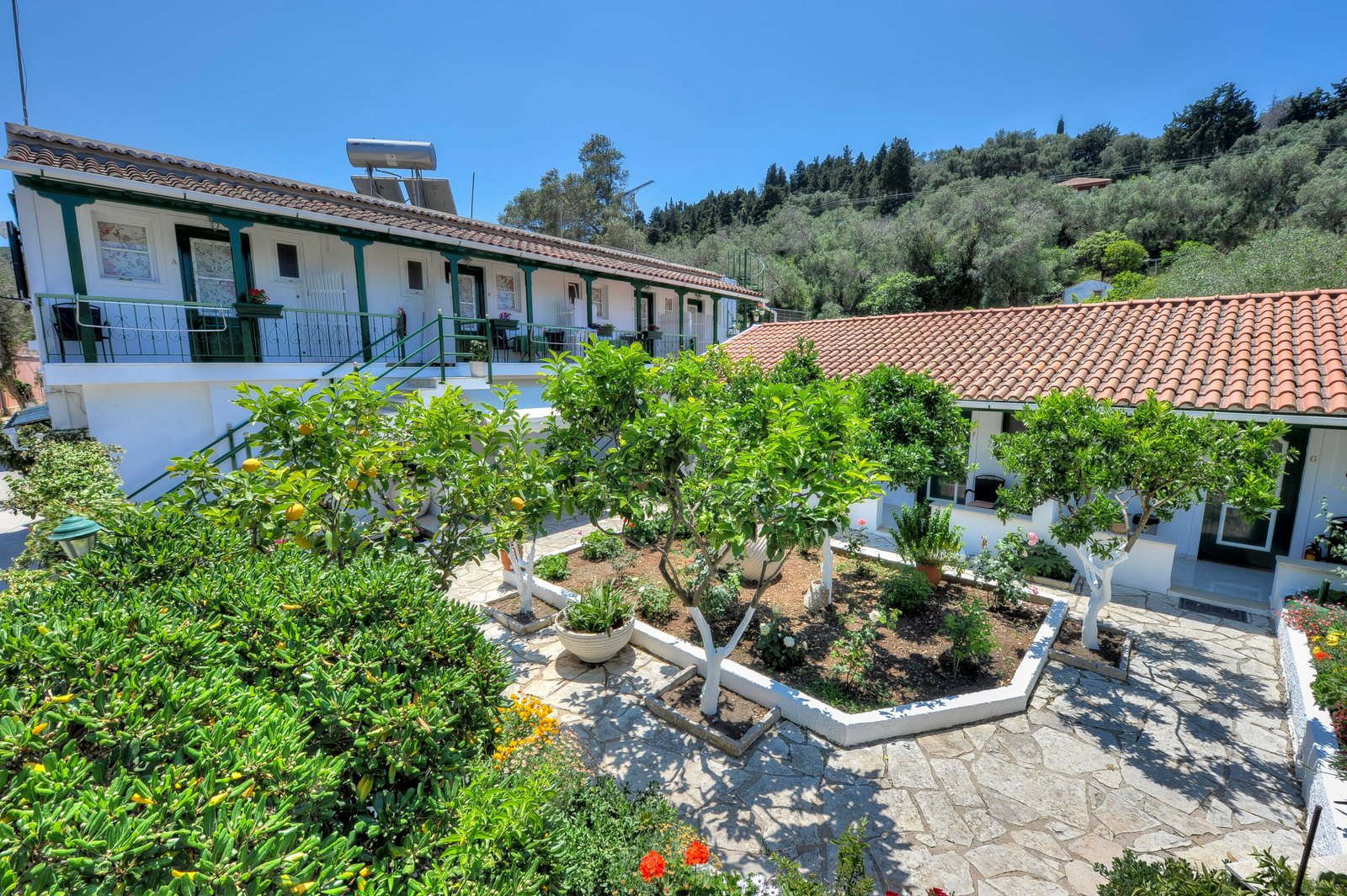 yorgos-studios-lakka-paxos-20