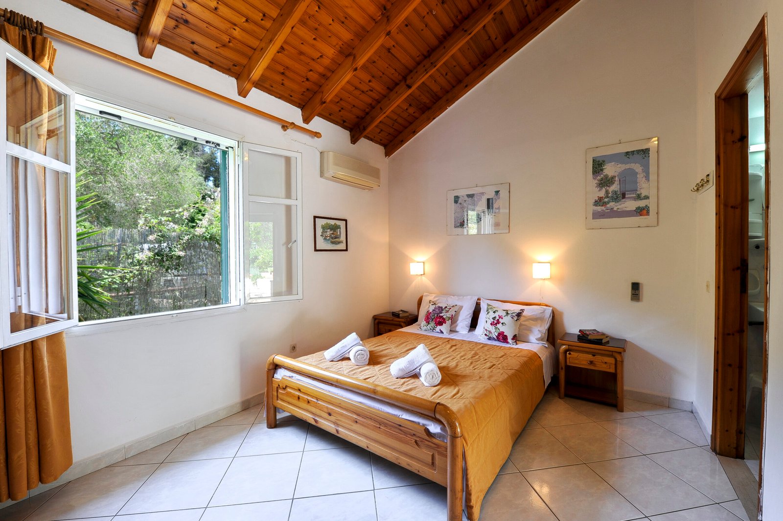 yorgos-studios-lakka-paxos-35